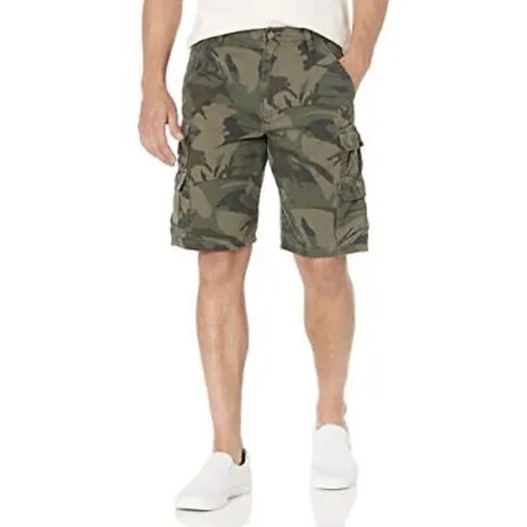 Wrangler Authentics Men's Premium Twill Cargo Short Forest Green Camo 32 - Picture 1 of 2